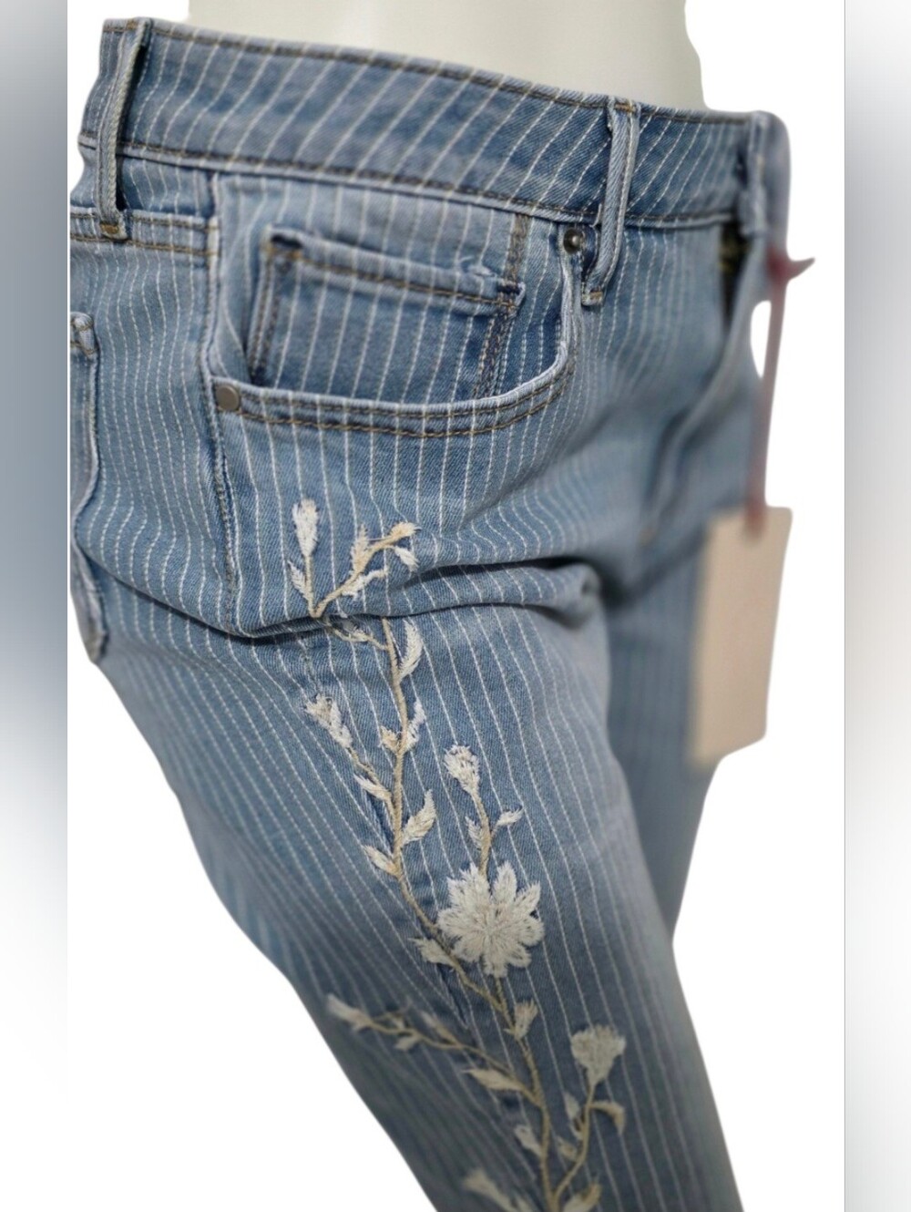 DRIFTWOOD Light Blue Pinstripe Skinny Jeans with White Floral Embroidery NWT - Picture 8 of 15